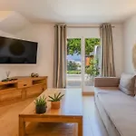 Myconian Platinum Senior & Deluxe Villa