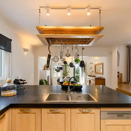 Myconian Platinum Senior & Deluxe Villa Kalafatis