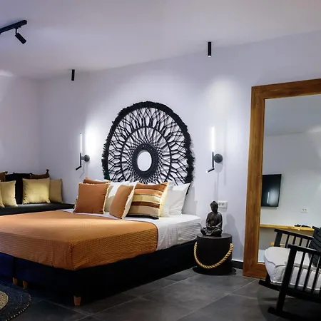 Myconian Platinum Senior & Deluxe Villa