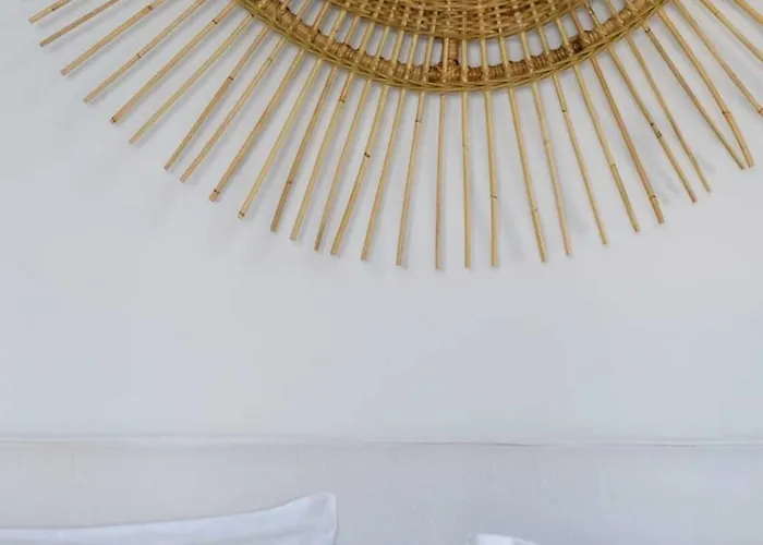 Myconian Platinum Senior & Deluxe Willa