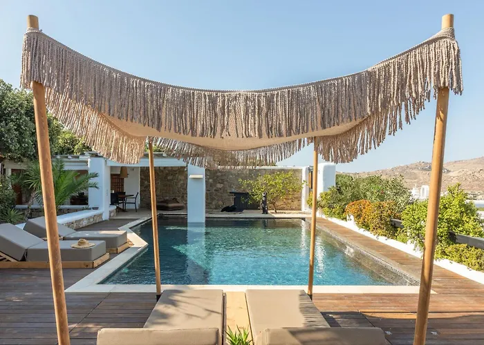 Willa Myconian Platinum Senior & Deluxe *