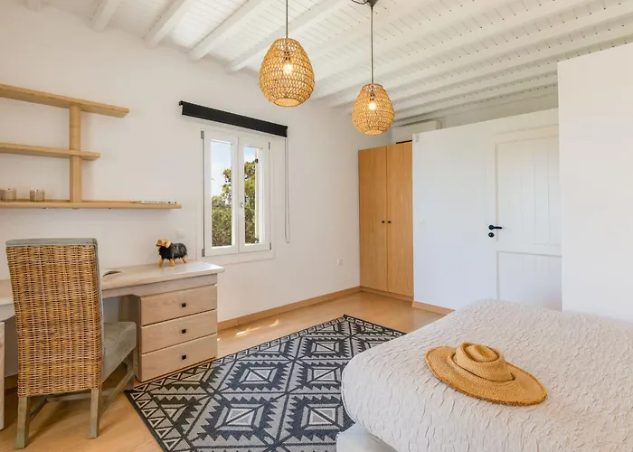 Villa Myconian Platinum Senior & Deluxe *