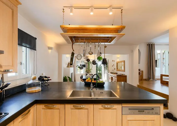 Myconian Platinum Senior & Deluxe Villa Kalafati