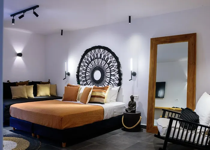 Myconian Platinum Senior & Deluxe Willa