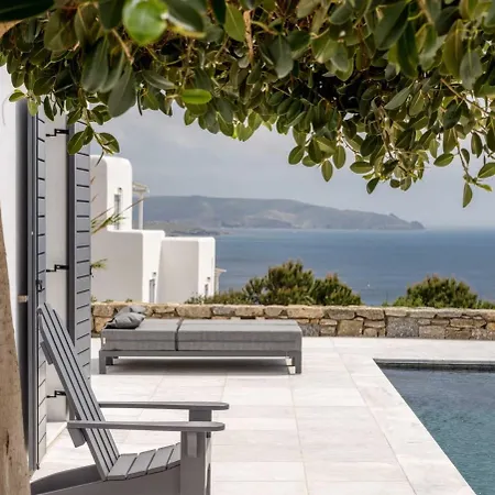 Villa Myconian Platinum Senior & Deluxe *