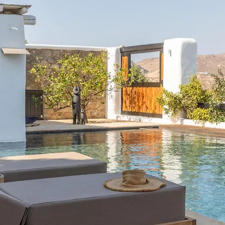 Villa Myconian Platinum Senior & Deluxe