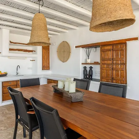 Myconian Platinum Senior & Deluxe Villa Kalafatis