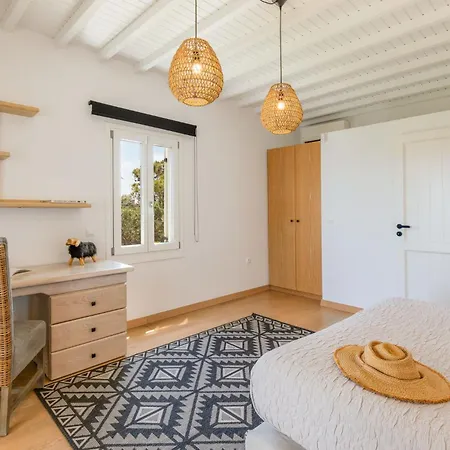 Вилла Myconian Platinum Senior & Deluxe *