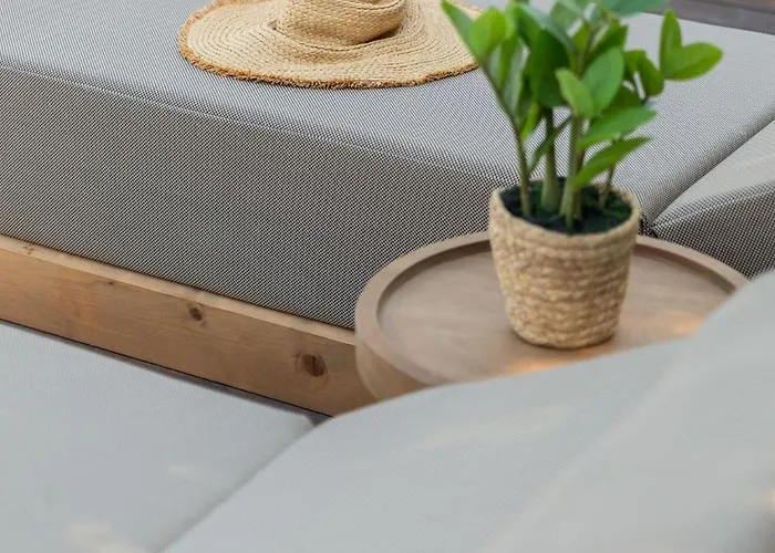 Myconian Platinum Senior & Deluxe Vila