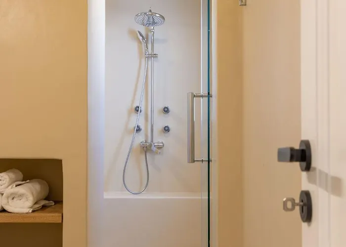 Villa Myconian Platinum Senior & Deluxe *