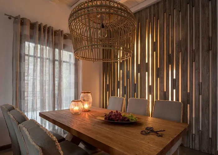 Villa Myconian Platinum Senior & Deluxe *