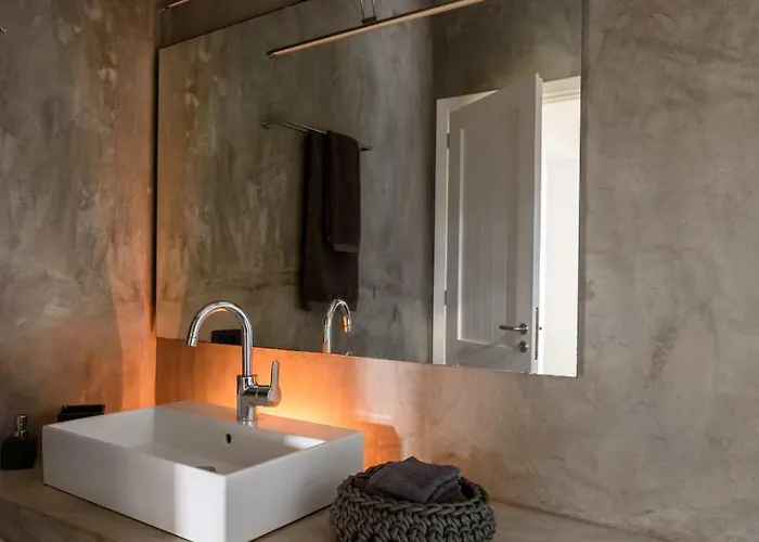 Myconian Platinum Senior & Deluxe Villa